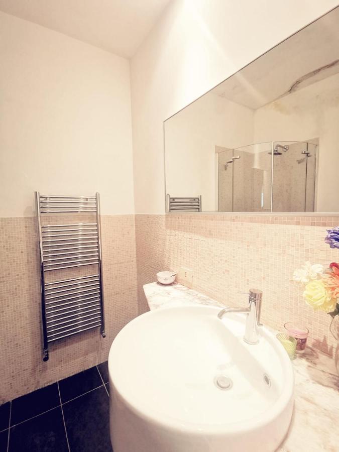 Cinema House Bed & Breakfast Rome Exterior photo