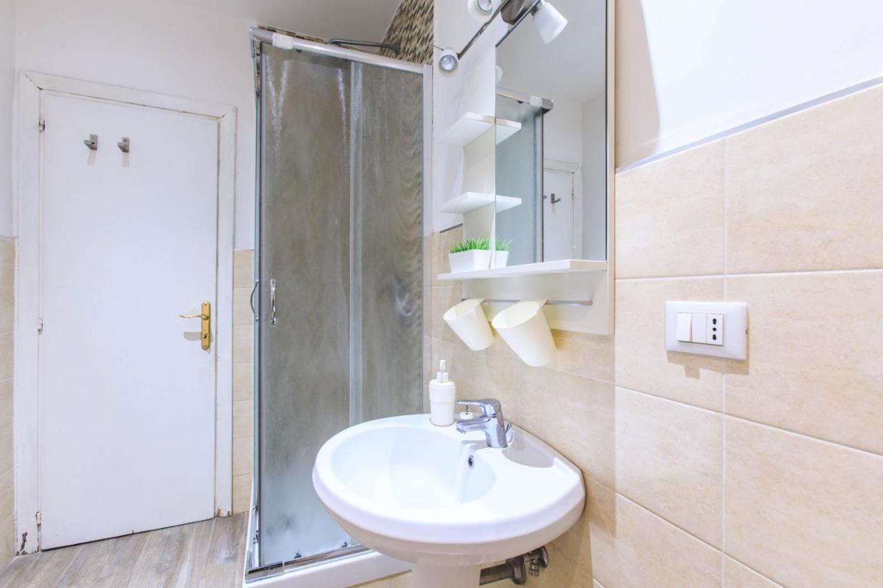 Cinema House Bed & Breakfast Rome Exterior photo